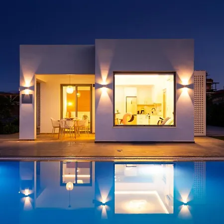 Sardines Luxury Villa Analipsi (Crete)